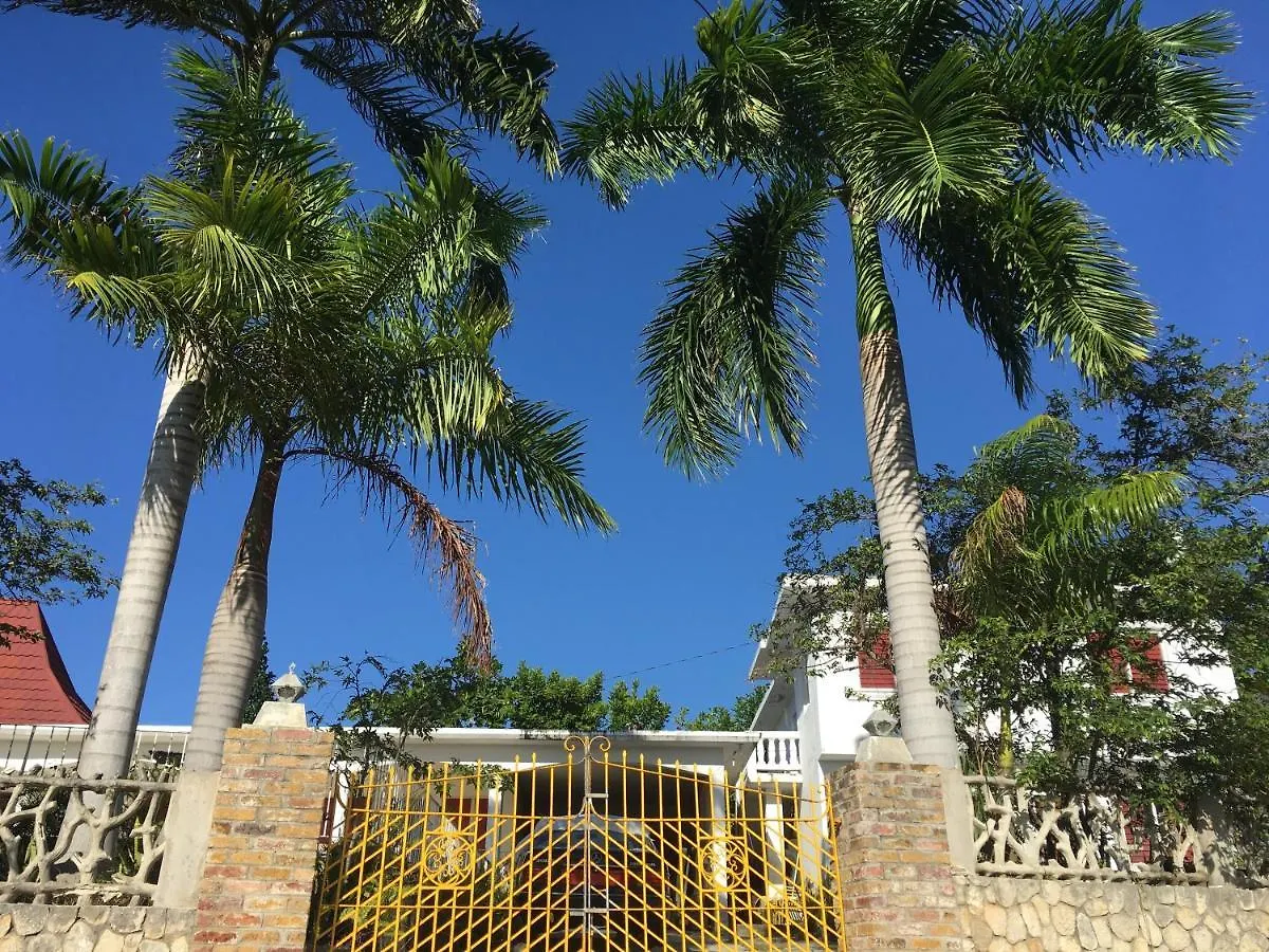 African Symbol Guest House Montego Bay Jamaica